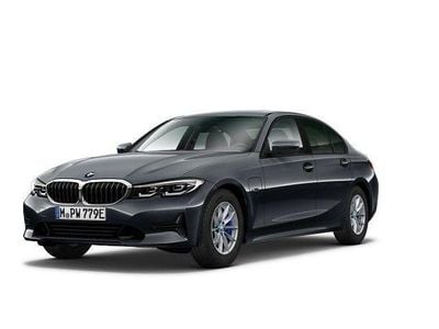 BMW 330e