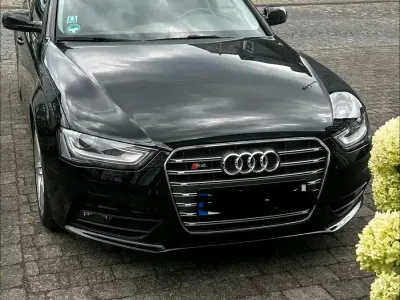 Gebraucht Audi A4 Ambiente 170 PS (125 kW) 2012 Schwarz Kombi