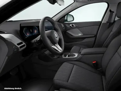 Gebraucht BMW 120 Shadowline 156 PS (114 kW) 2026 Alpinweiss Kleinwagen
