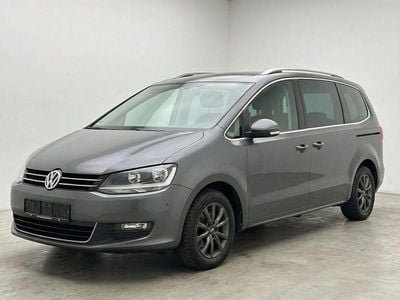 Grau Gebraucht 2016 VW Sharan Allstar Van / Kleinbus | 12.500 € (Fairer Preis)