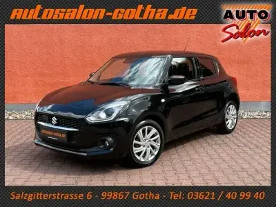 Gebraucht Suzuki Swift Comfort 83 PS (61 kW) 2024 Schwarz Kleinwagen