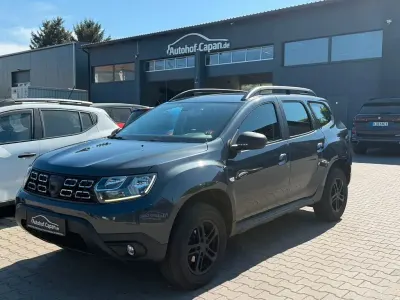 Usata Dacia Duster Comfort 114 CV (83 kW) 2018 Grigio SUV