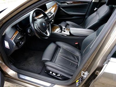 BMW 530e