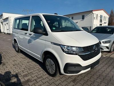 Gebraucht VW Multivan Trendline 150 PS (110 kW) 2022 Weiß Van
