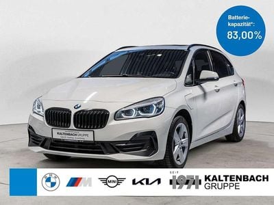 Gebraucht BMW 225 Active Tourer Sport Line 224 PS (164 kW) 2019 Weiß Van / Kleinbus
