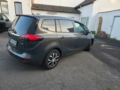 Gebraucht Opel Zafira Tourer Sport 140 PS (102 kW) 2013 Van / Kleinbus