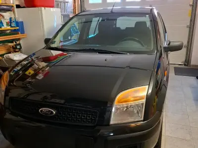 Gebraucht Ford Fusion 80 PS (58 kW) 2007 Schwarz Kleinwagen