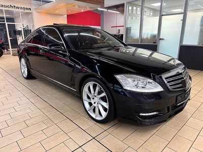 Second-hand Mercedes S500 387 CP (284 kW) 2007 Negru Berlinǎ