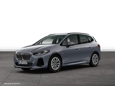 Grau Gebraucht 2025 BMW 220 Active Tourer M Sport Van / Kleinbus | 39.461 € (Teuer)