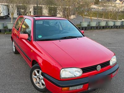 Gebraucht VW Golf III 75 PS (55 kW) 1996 Rot Kleinwagen
