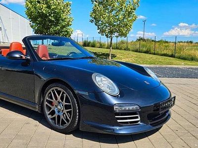 Porsche 911 Carrera 4S Cabriolet
