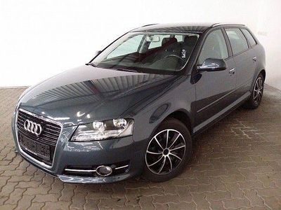 Gebraucht Audi A3 Ambiente 105 PS (77 kW) 2010 Grau Kleinwagen