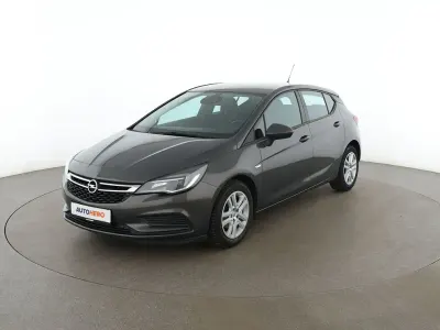 Gebraucht Opel Astra Edition 125 PS (91 kW) 2016 Grau Limousine