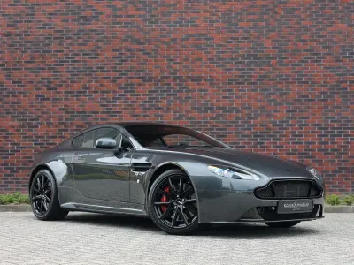 Gebraucht Aston Martin V8 Vantage 436 PS (320 kW) 2011 Grau
