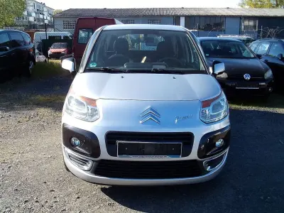 Gebraucht Citroën C3 Picasso Tendance 95 PS (69 kW) 2010 Grau Van / Kleinbus