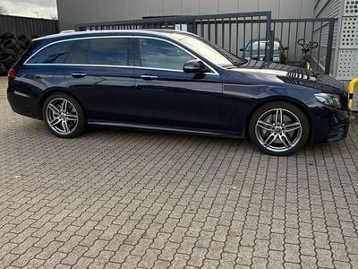 Gebraucht Mercedes E400 AMG line 333 PS (244 kW) 2017 Blau Kombi
