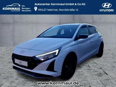 Gebraucht Hyundai i20 Blackline 90 PS (66 kW) 2026 Atlas white / sol Kleinwagen