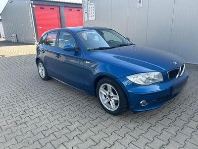 Gebraucht BMW 118 129 PS (94 kW) 2006 Blau Kleinwagen
