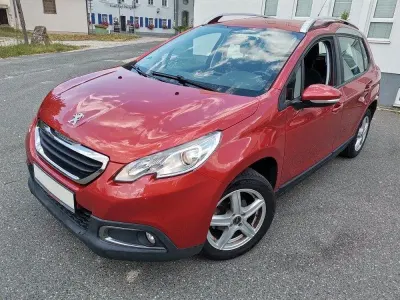 Gebraucht Peugeot 2008 Active 82 PS (60 kW) 2015 Orange SUV