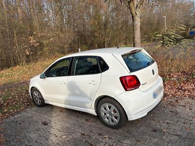 Gebraucht VW Polo 75 PS (55 kW) 2012 Weiß Kleinwagen