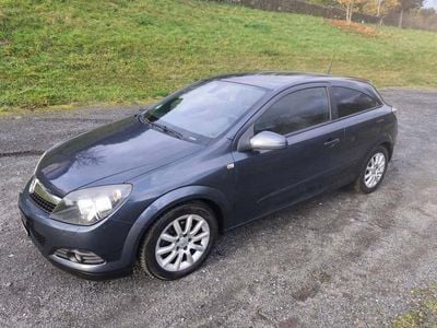 Opel Astra GTC