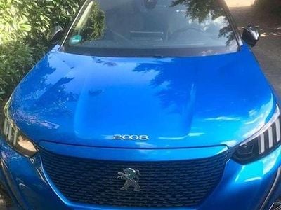 Blau Gebraucht 2020 Peugeot e-2008 GT SUV | 15.000 € (Fairer Preis)