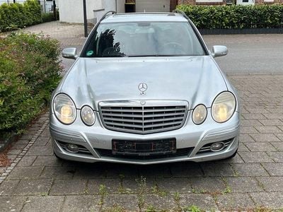 Mercedes E220