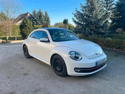 Gebraucht VW Beetle 105 PS (77 kW) 2012 Weiß Kleinwagen