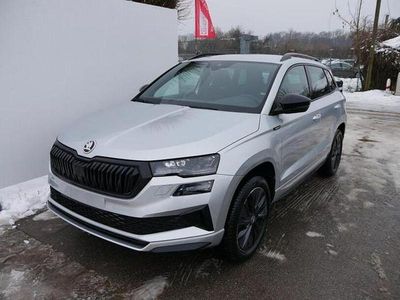 Neu Skoda Karoq SportLine 190 PS (139 kW) 2025 Silber SUV