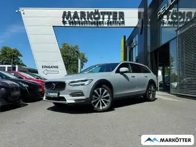 Gebraucht Volvo V90 CC Plus 197 PS (144 kW) 2023 Grau Kombi