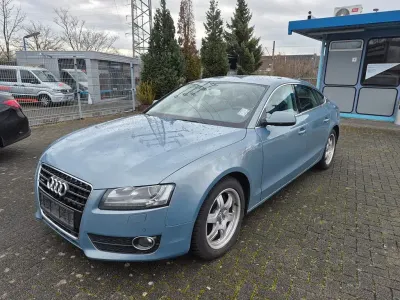 Gebraucht Audi A5 Sportback Sport 239 PS (175 kW) 2011 Blau Kleinwagen