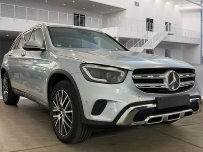Mercedes GLC300e