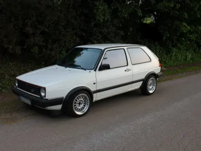 Gebraucht VW Golf II GTI 115 PS (84 kW) 1988 Weiß Kleinwagen