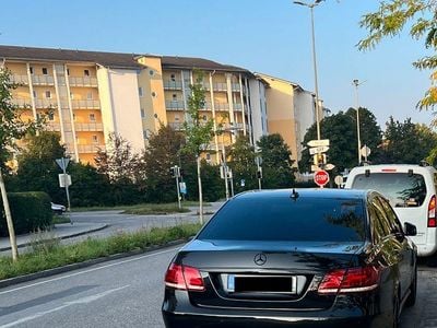 Gebraucht Mercedes E250 Avantgarde 204 PS (150 kW) 2014 Schwarz Limousine