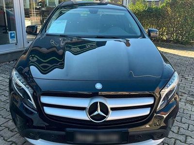 Mercedes GLA200