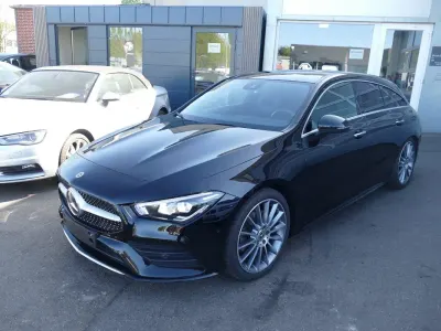 Gebraucht Mercedes CLA250e Shooting Brake 224 PS (164 kW) 2021 Schwarz Kombi