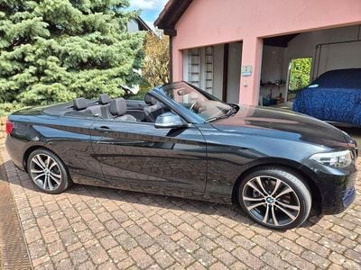Gebraucht BMW 220 Sport Line 184 PS (135 kW) 2019 Schwarz Cabrio