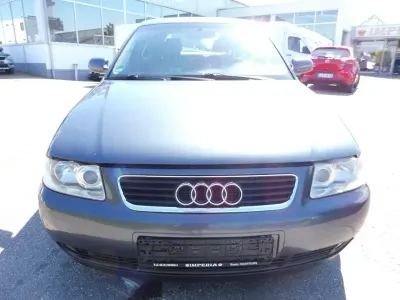 Gebraucht Audi A3 Sport 102 PS (75 kW) 2003 Grau Kleinwagen