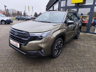Neu Subaru Forester Exclusive+ 136 PS (100 kW) 2025 Grün SUV