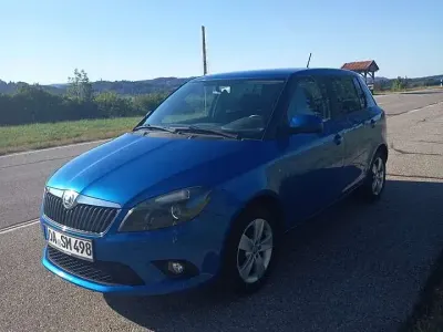 Gebraucht Skoda Fabia Ambition 86 PS (63 kW) 2014 Blau Kleinwagen
