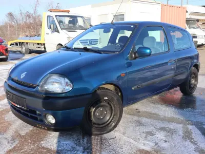 Gebraucht Renault Clio 90 PS (66 kW) 1999 Blau Kleinwagen
