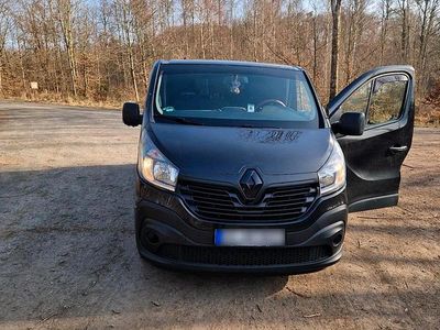Gebraucht Renault Trafic 125 PS (91 kW) 2015 Schwarz Van / Kleinbus