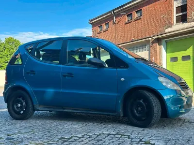 Gebraucht Mercedes A140 2001 Blau Kleinwagen