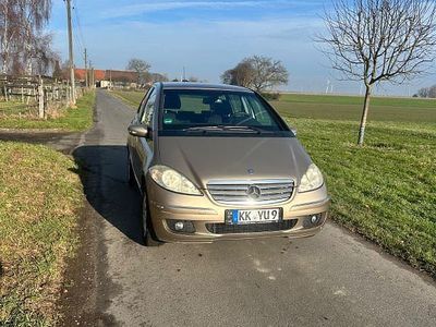 Beige Gebraucht 2007 Mercedes A150 Elegance Van / Kleinbus | 1.999 € (Guter Preis)