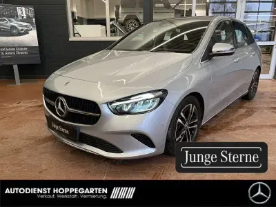 Gebraucht Mercedes B180 Progressive 136 PS (100 kW) 2024 Hightechsilber Kleinwagen