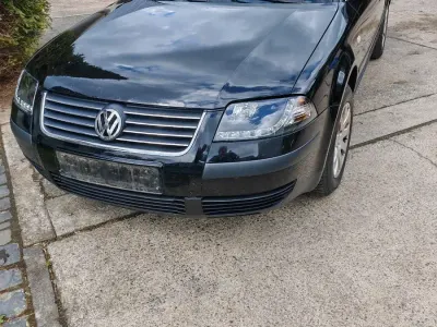 Gebraucht VW Passat 130 PS (95 kW) 2003 Schwarz Kombi