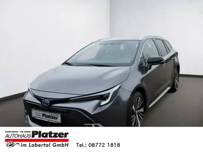 Neu Toyota Corolla 140 PS (102 kW) 2025 Grau Kombi