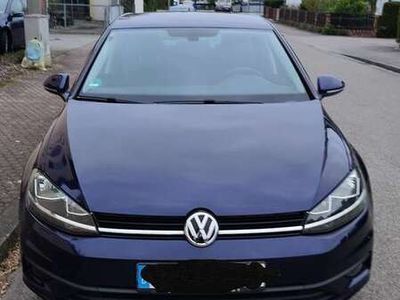 gebraucht VW Golf Golf1.0 TSI (BlueMotion Technology) Trendline