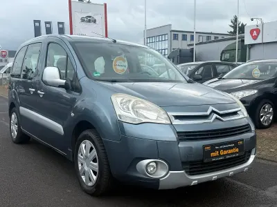 Gebraucht Citroën Berlingo 120 PS (88 kW) 2011 Blau Van / Kleinbus