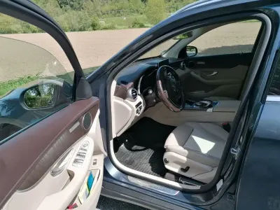 Gebraucht Mercedes GLC220 170 PS (125 kW) 2015 Grau SUV